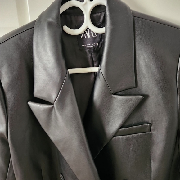 ZARA Black faux leather blazer padded shoulder Size M - Picture 4 of 7